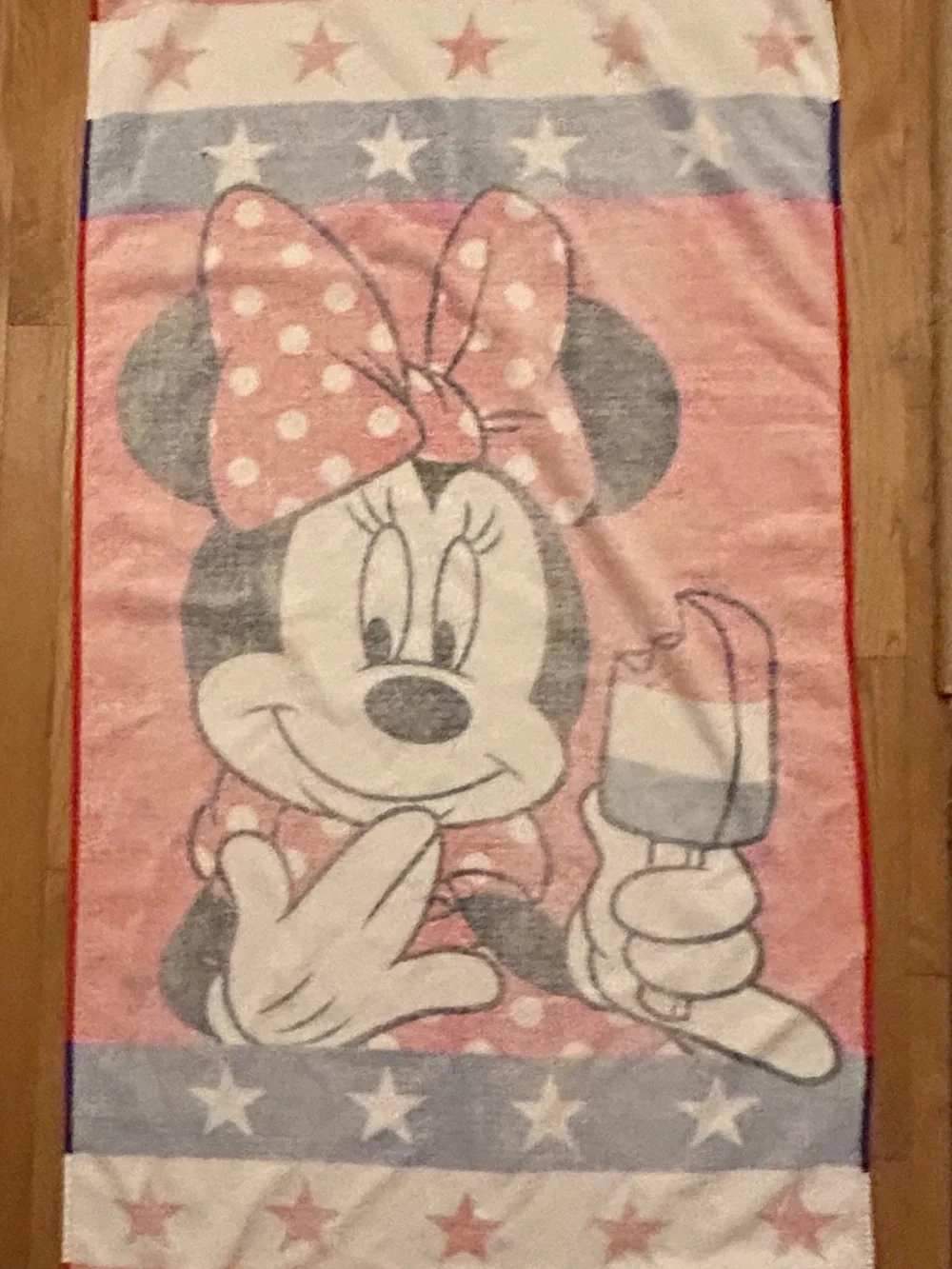 Disney Minnie Mouse Patriotic Beach Towel and Matching Terry Cloth Bag